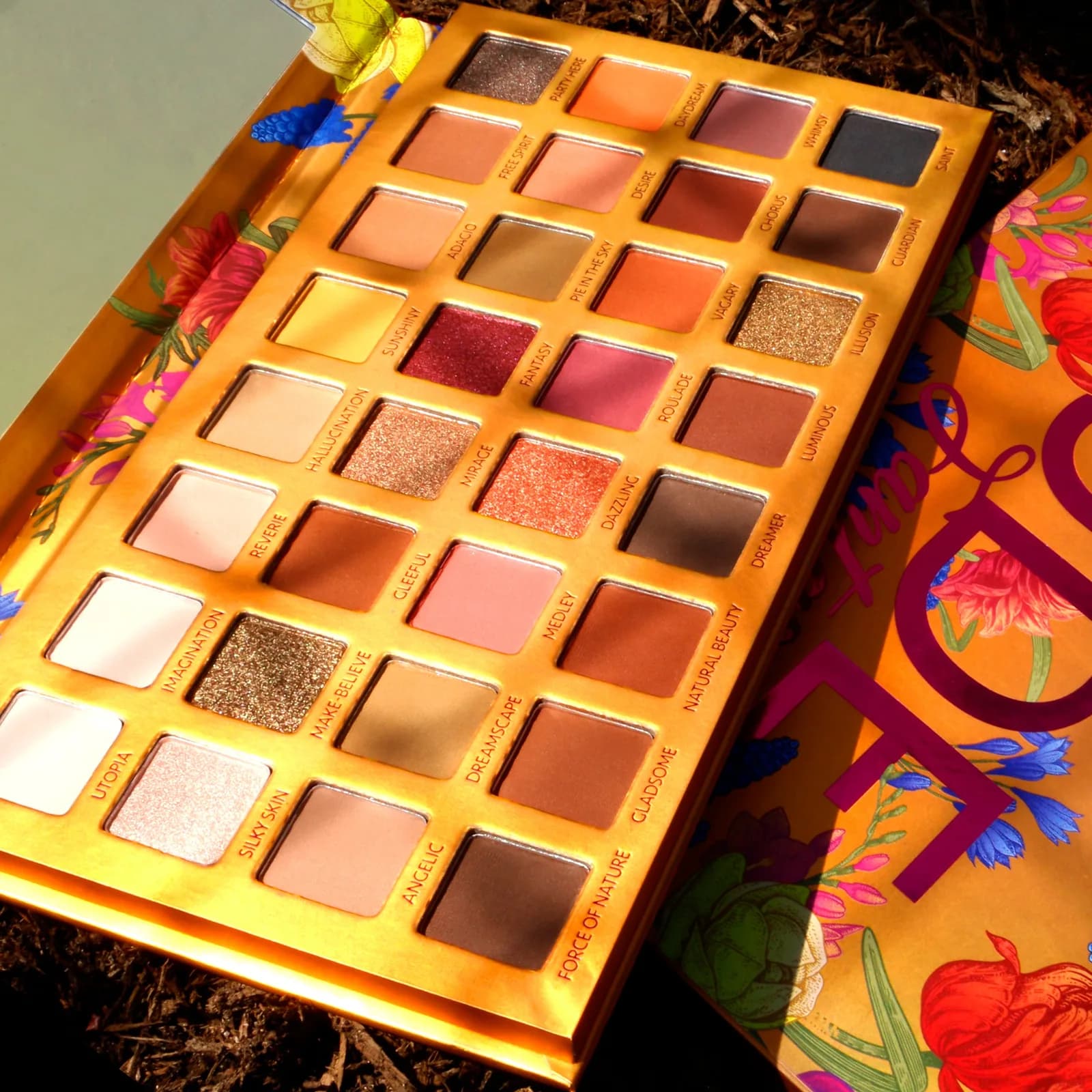 Nude Fantasia - Eyeshadow Palette - foto 7