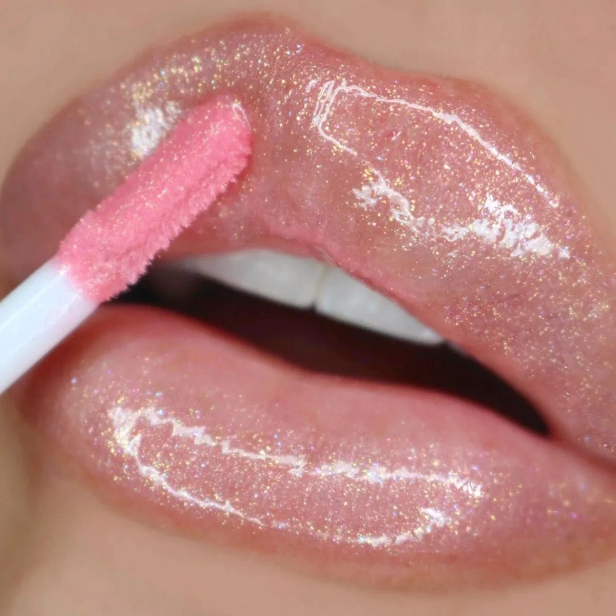 GLOSS DAZZLE BEAUTY CREATIONS
